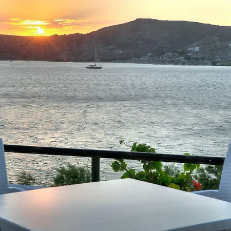 Отель Hippocampus 3*