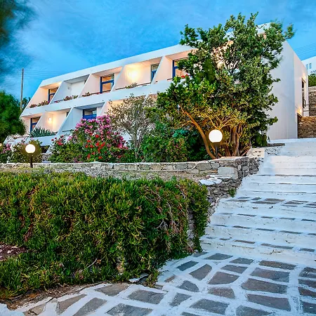 Hotel Hippocampus Naousa (Paros)