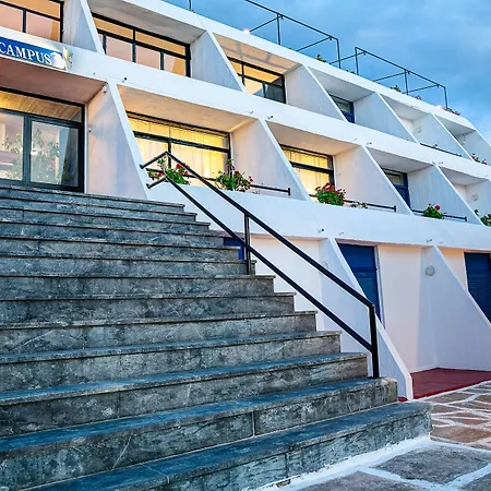 Hippocampus 3* Naousa (Paros)